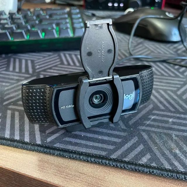 Webcam Logitech C920s Full Hd Com Microfone Estéreo