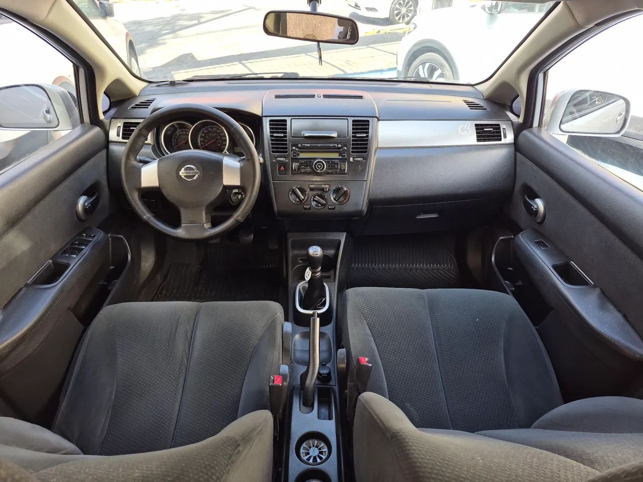 Nissan Tiida S 1.8/1.8 Flex 16V Mec., foto 6 de 7