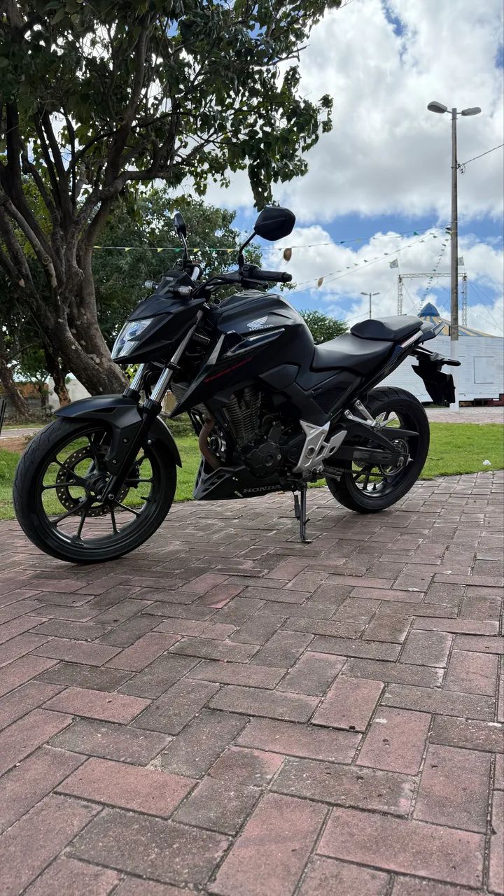 CB 300f 2023 - Foto 3