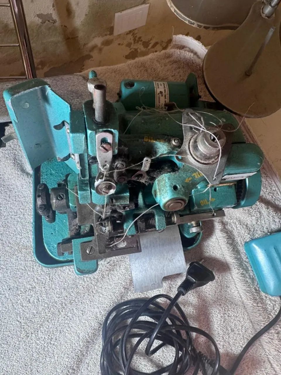 Maquina overloque - Foto 4