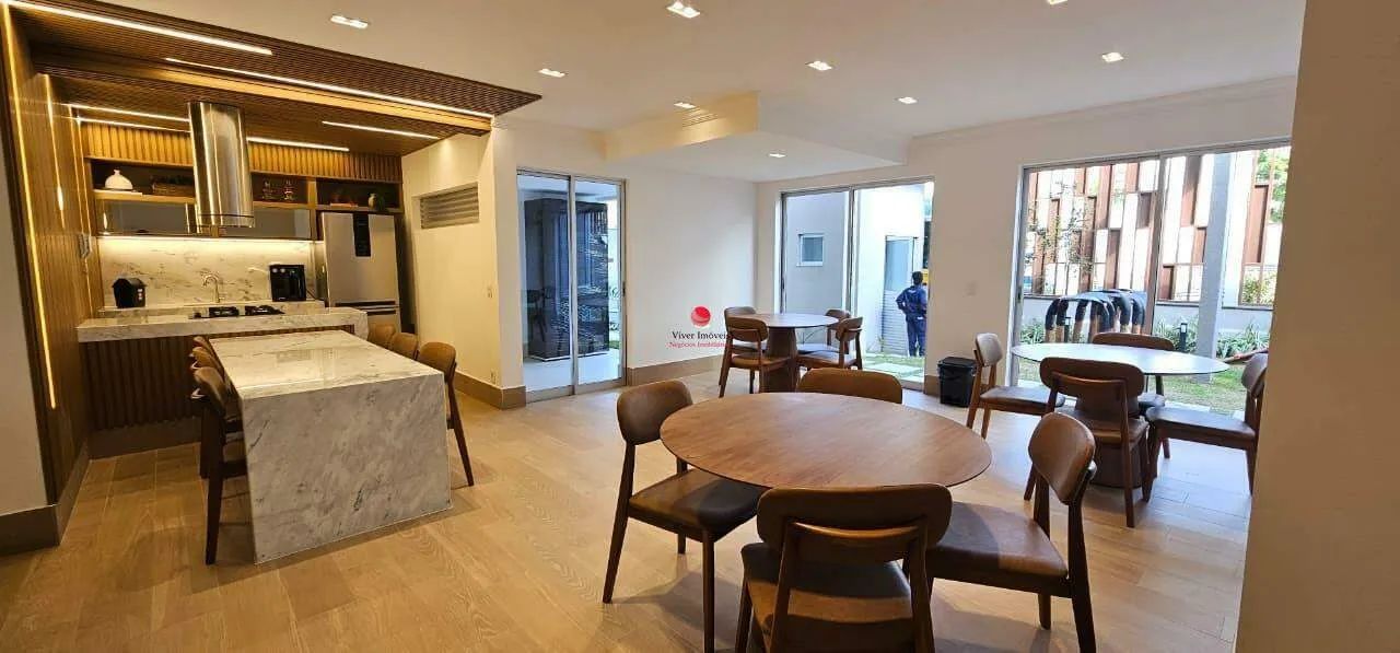 Lindo Apartamento de 02 Quartos com Suíte e Varanda Gourmet