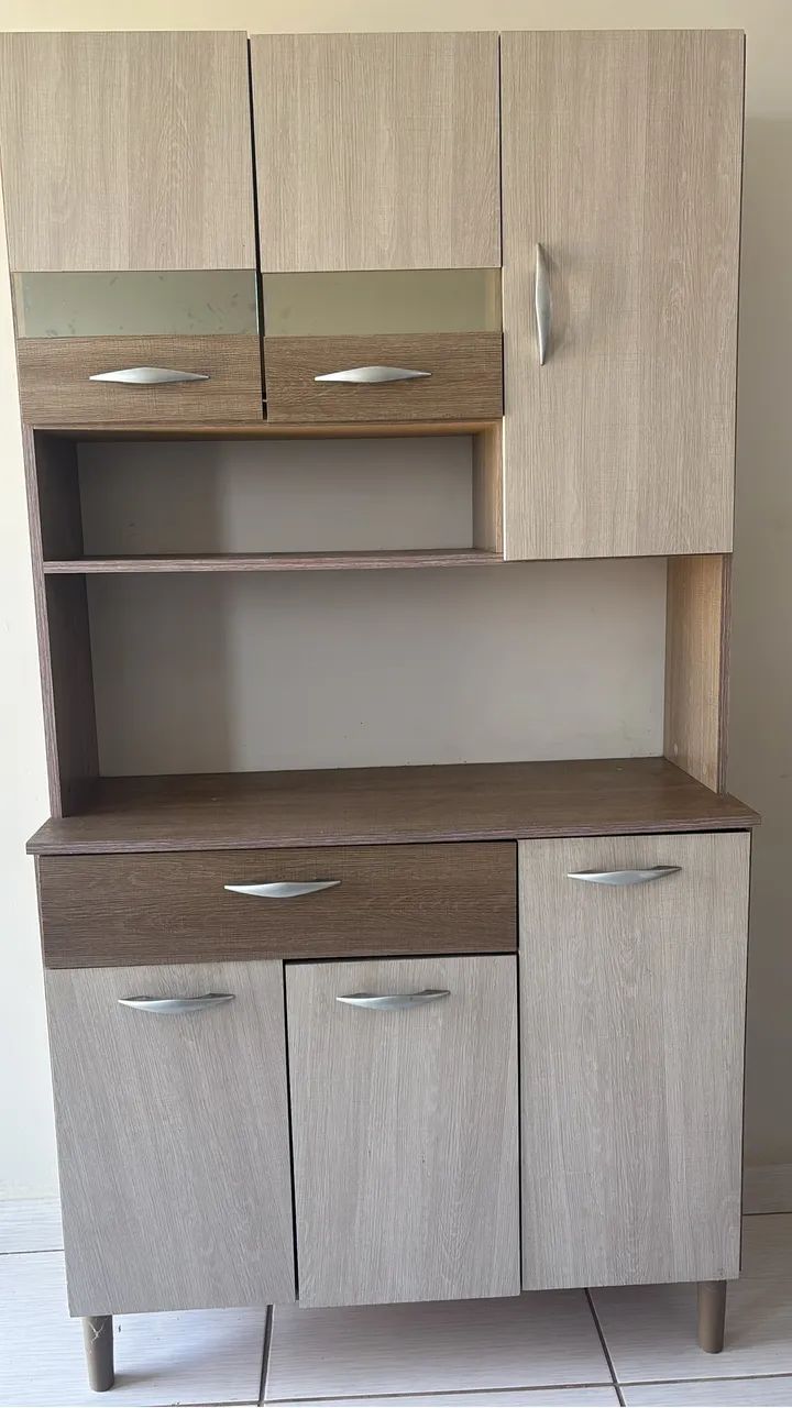 Armário Compacto