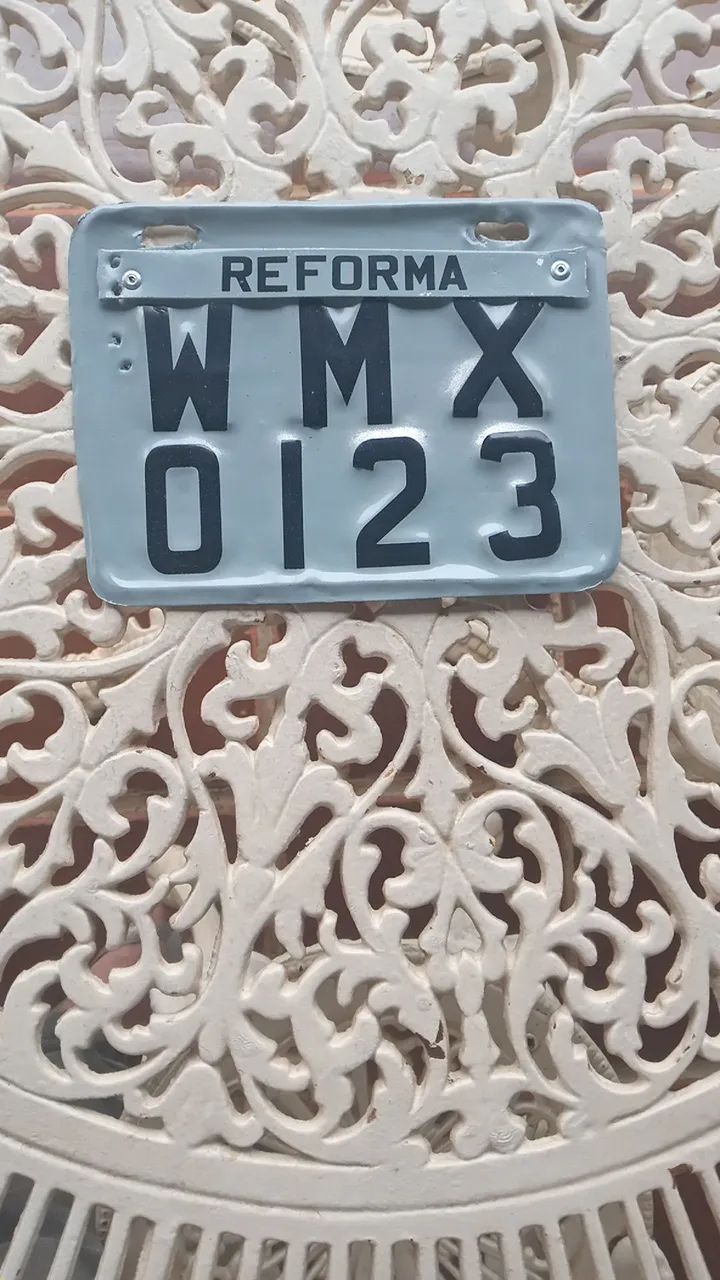 Reformas e restauração placas veículos e motos - Foto 3