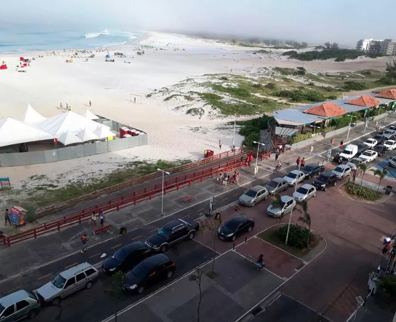 Lojas comerciais à venda na Praia Grande - Foto 4