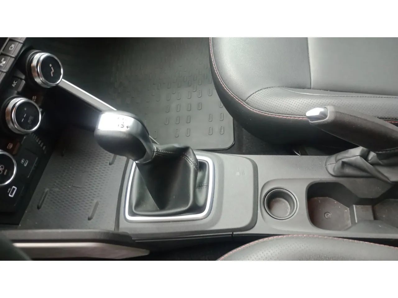Renault Duster Iconic 1.6 16V Flex Aut., foto 15 de 15