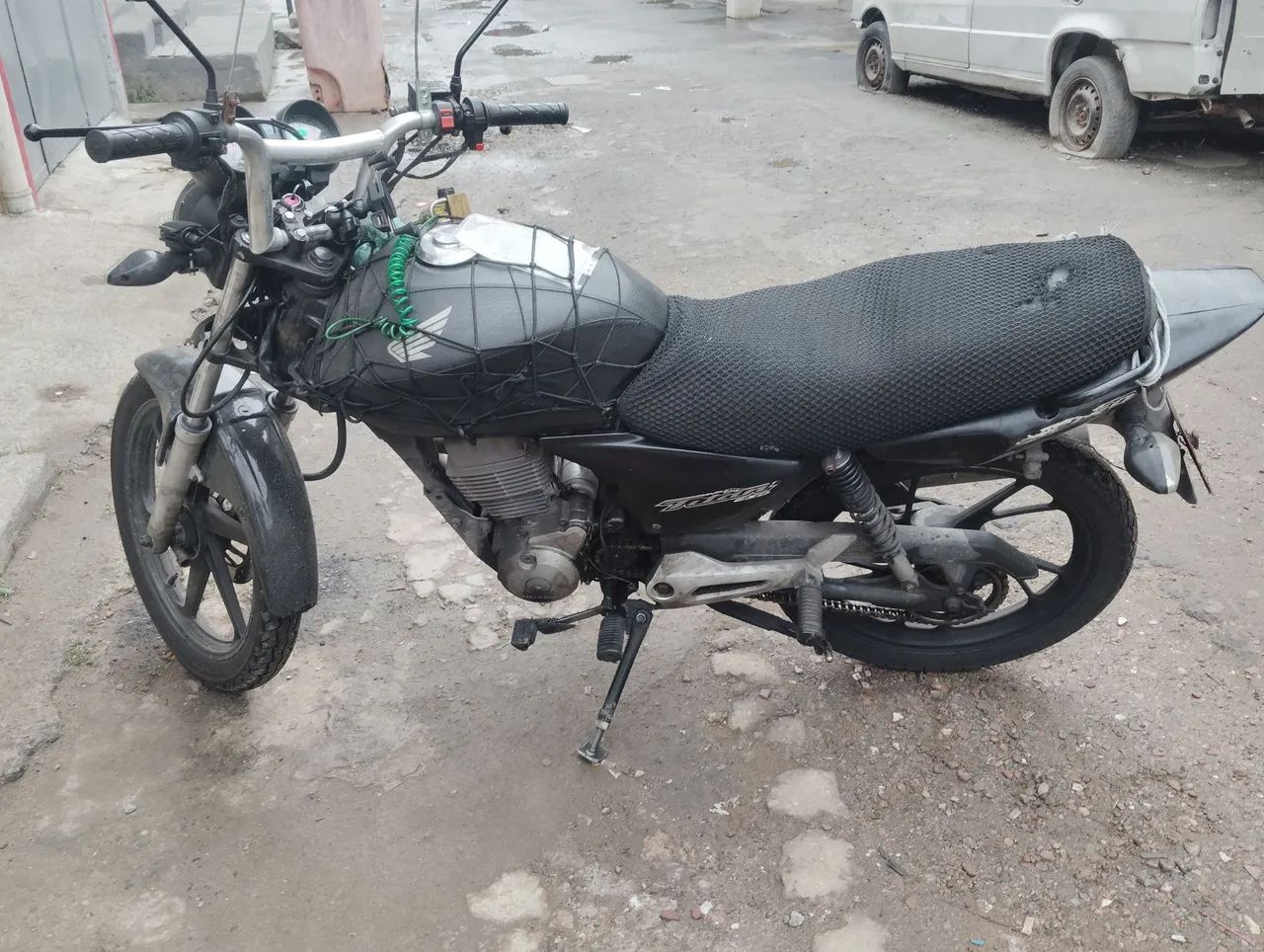 CG 150 Titan 2004 - Foto 2
