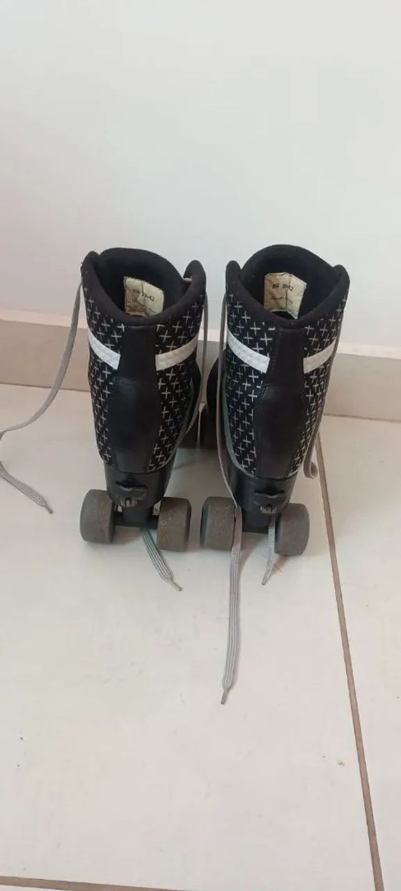 Vendo patins R$ 200.00 - Foto 3