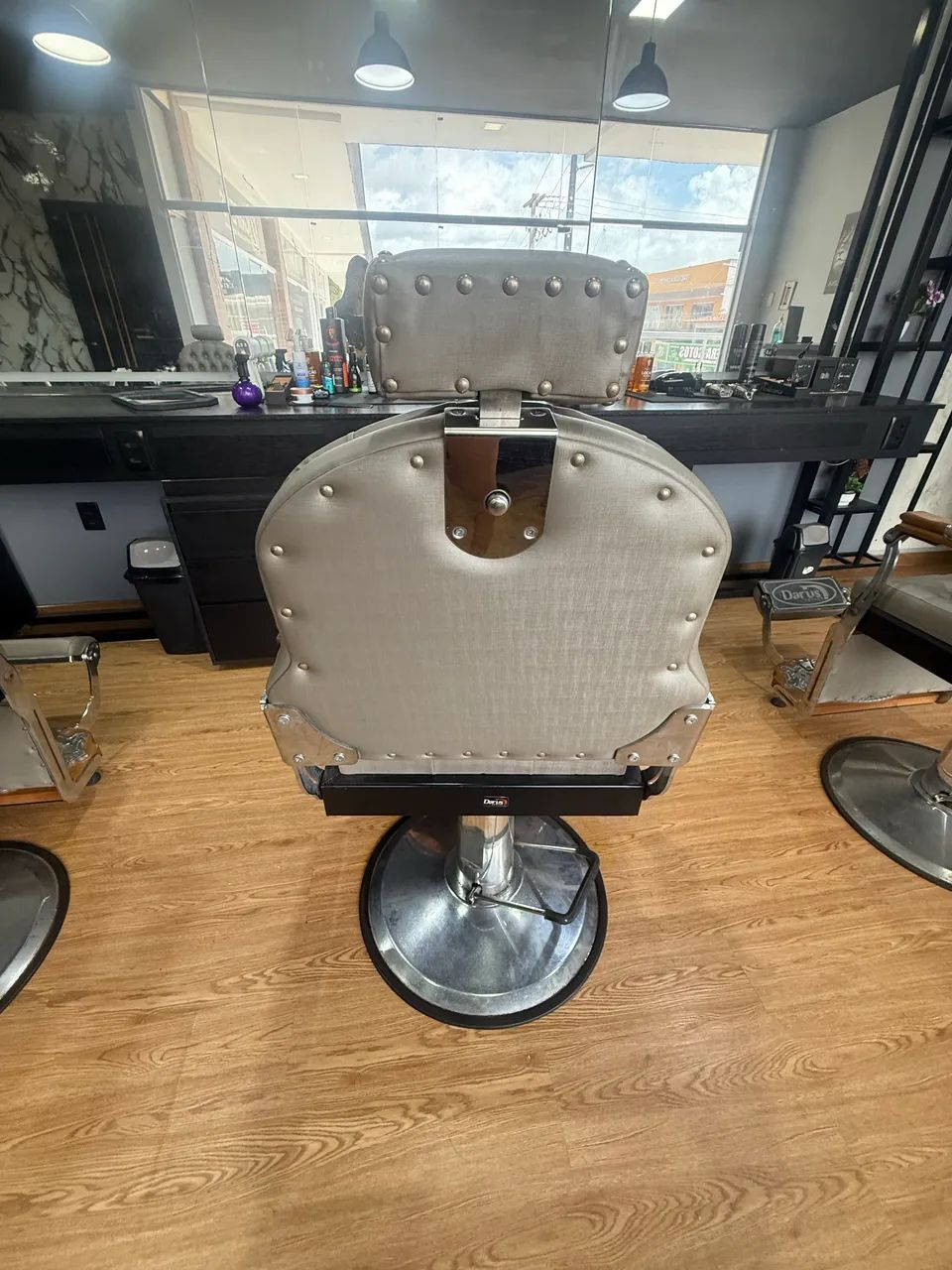 Cadeira p/ barbearia  - Foto 2