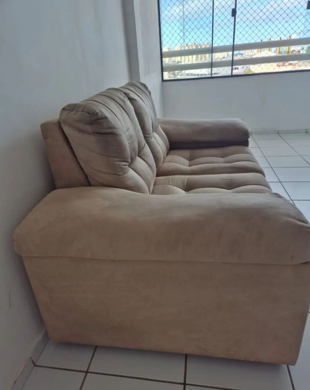 Vende-se Sofá semi novo - Foto 2