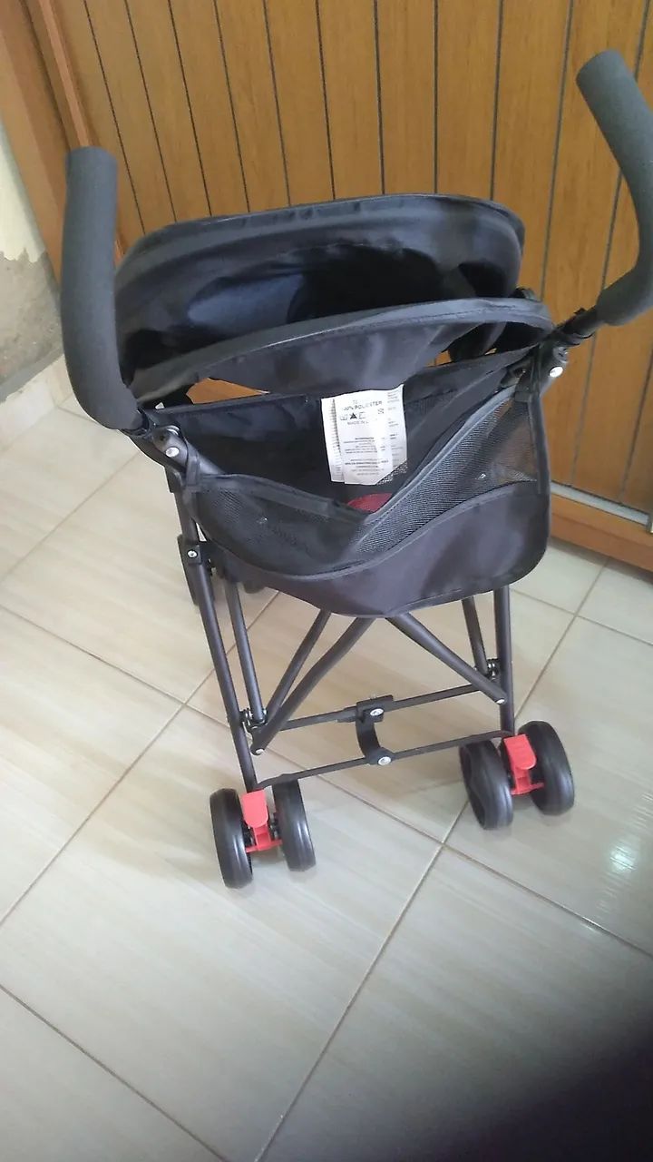 VENDE-SE  CARRINHO DE PASSEIO - Foto 2
