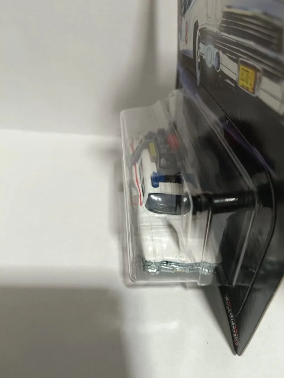 Hot Wheels Ghostbusters ECTO-1 - Foto 2