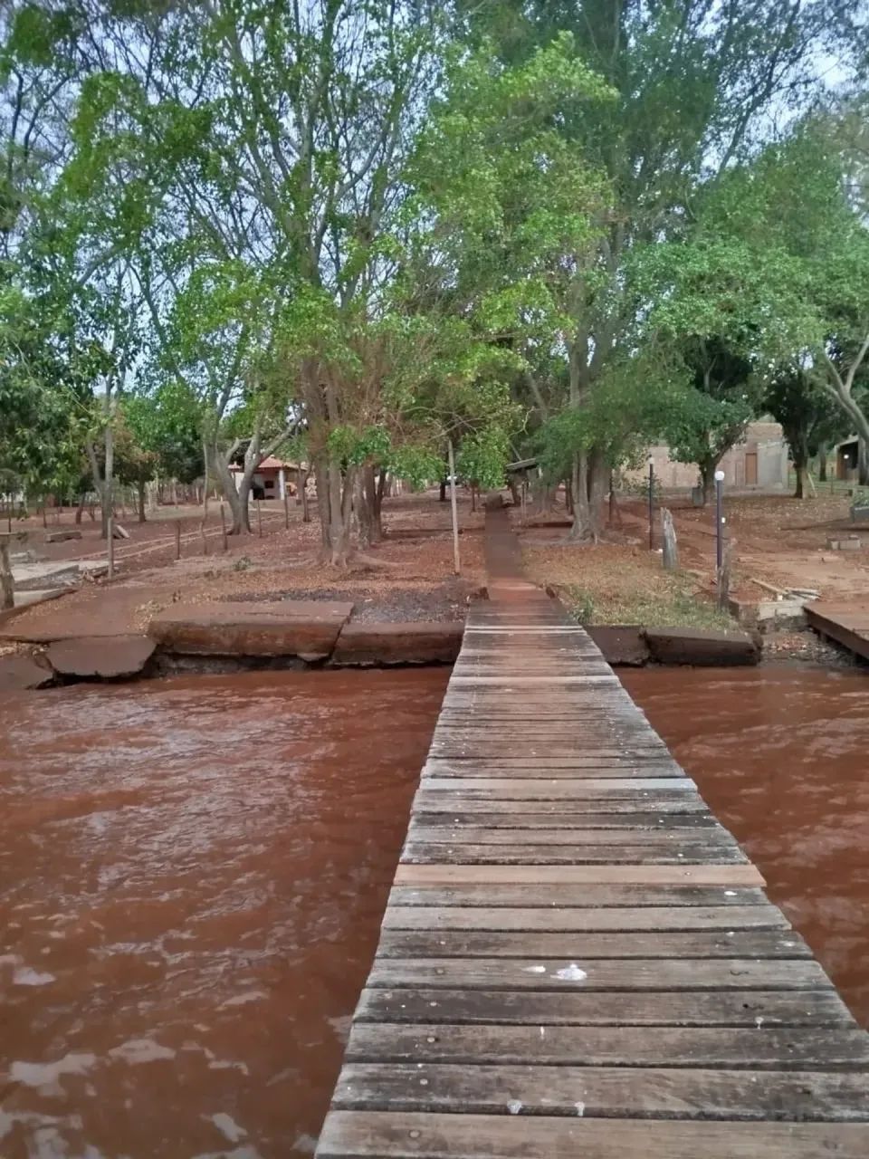 vendo rancho agua comprida - Foto 3