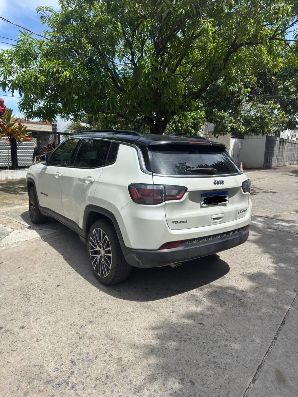 Jeep Compass Limited TD 350 2.0 4X4 Die. AUT 2023 - Foto 4