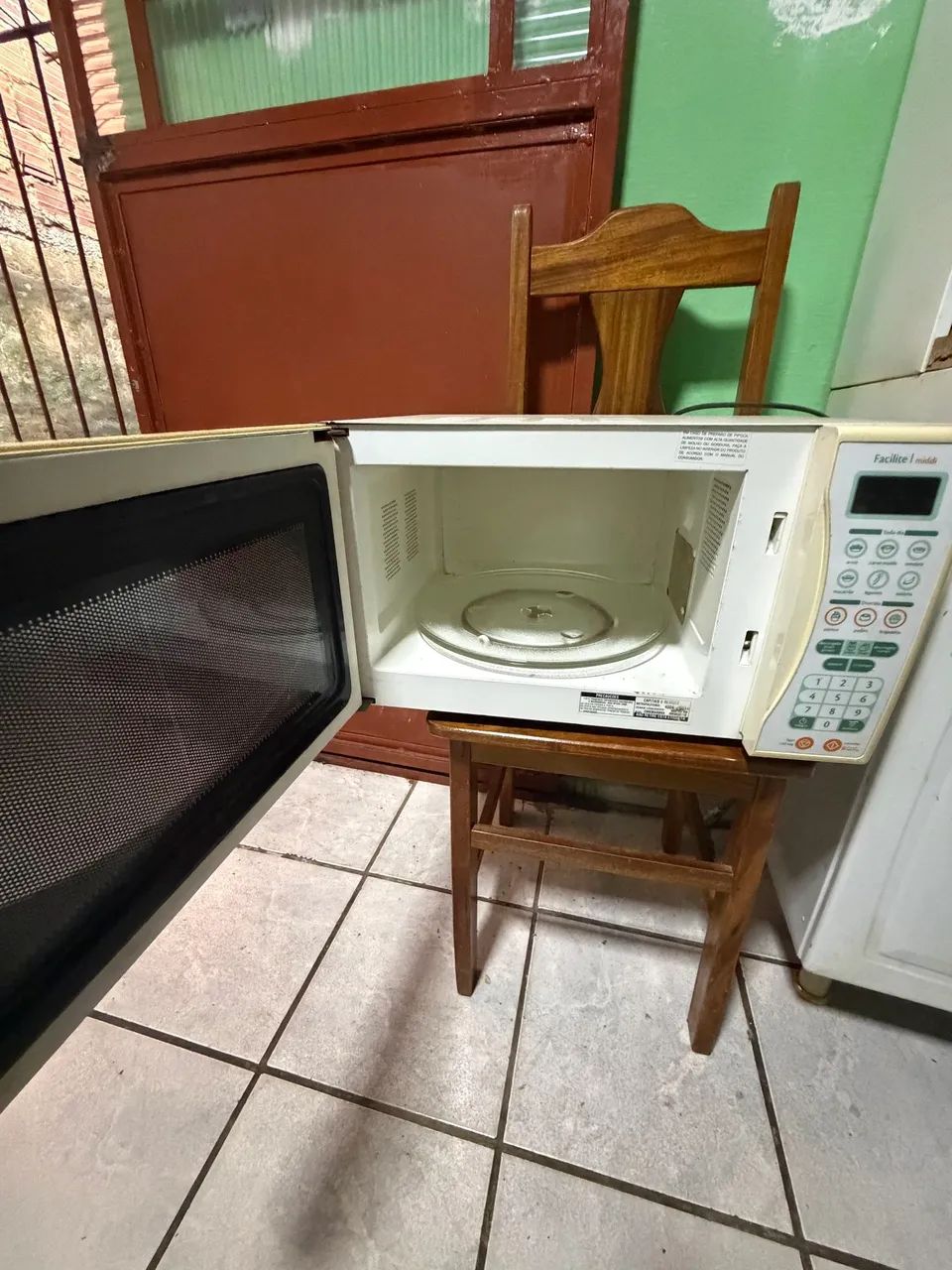 Microondas 30  litros  - Foto 5