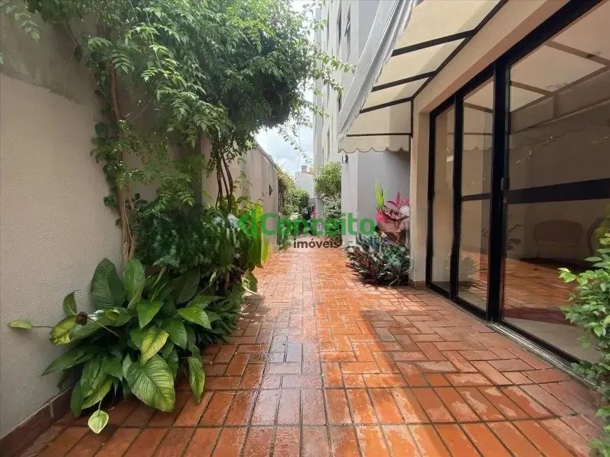 Apartamento todo montado, são 72 m²