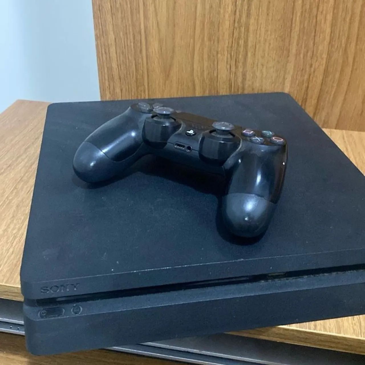 Ps4 slim 1tb 