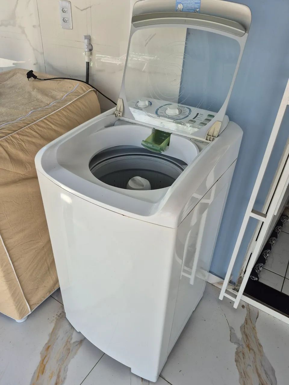 Máquina de lavar electrolux 8KG - Foto 3