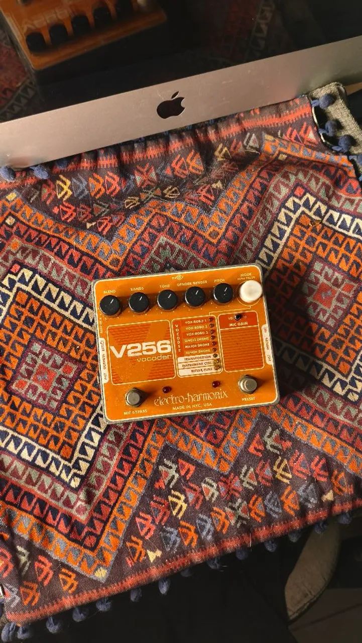 Pedal EHX - V256 Vocoder  - Foto 2