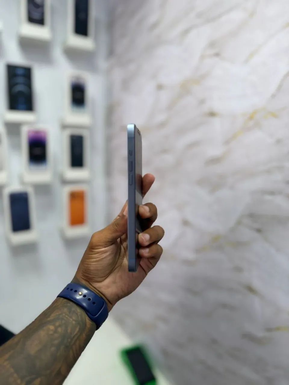 IPHONE 14 PLUS 256GB - Foto 3