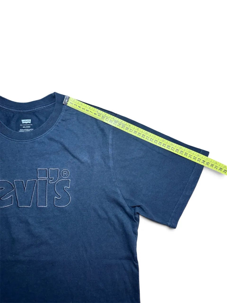 Camiseta Preta Levis - Foto 4