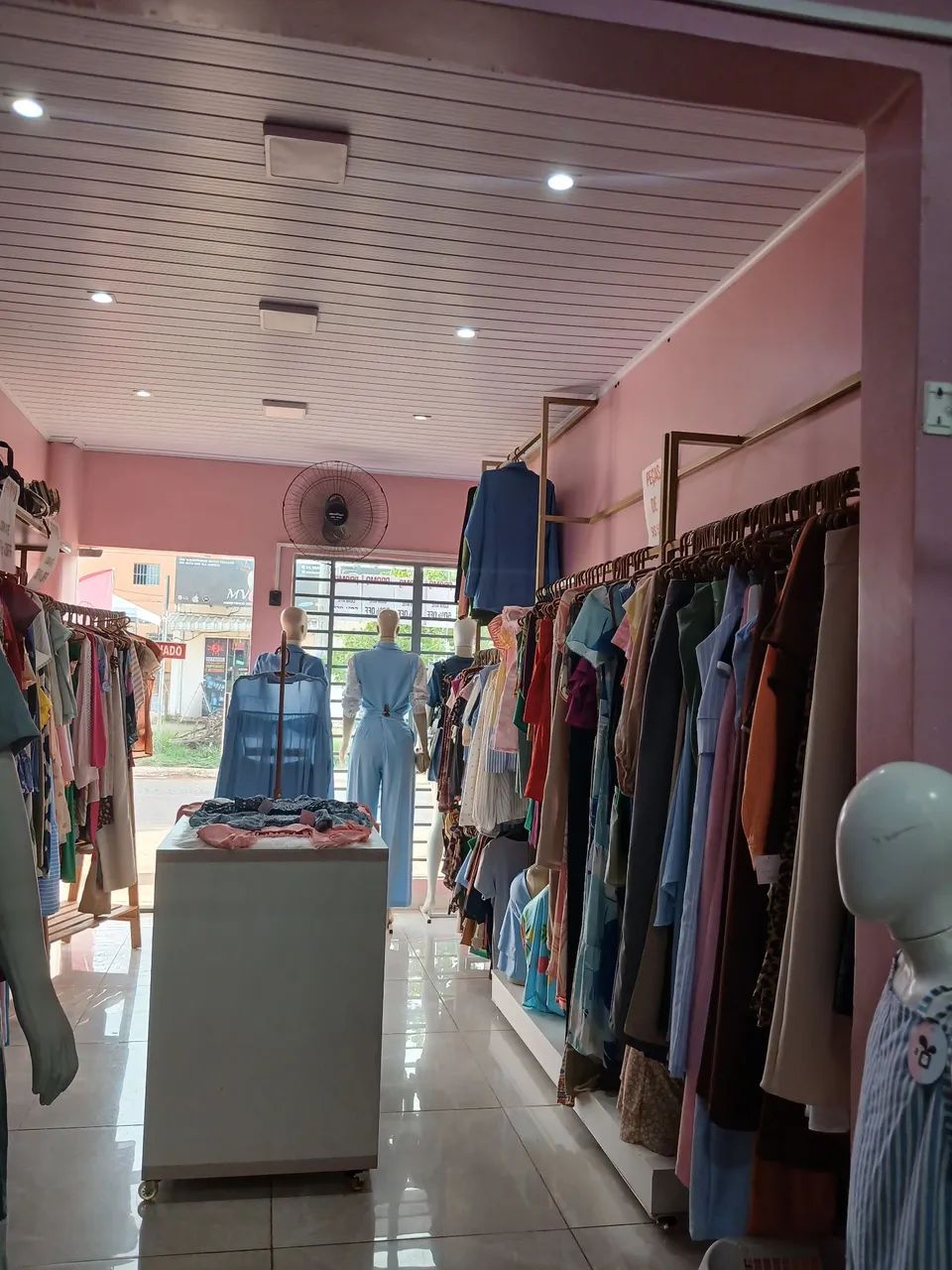 Vende loja Roupas Femininas - Foto 5