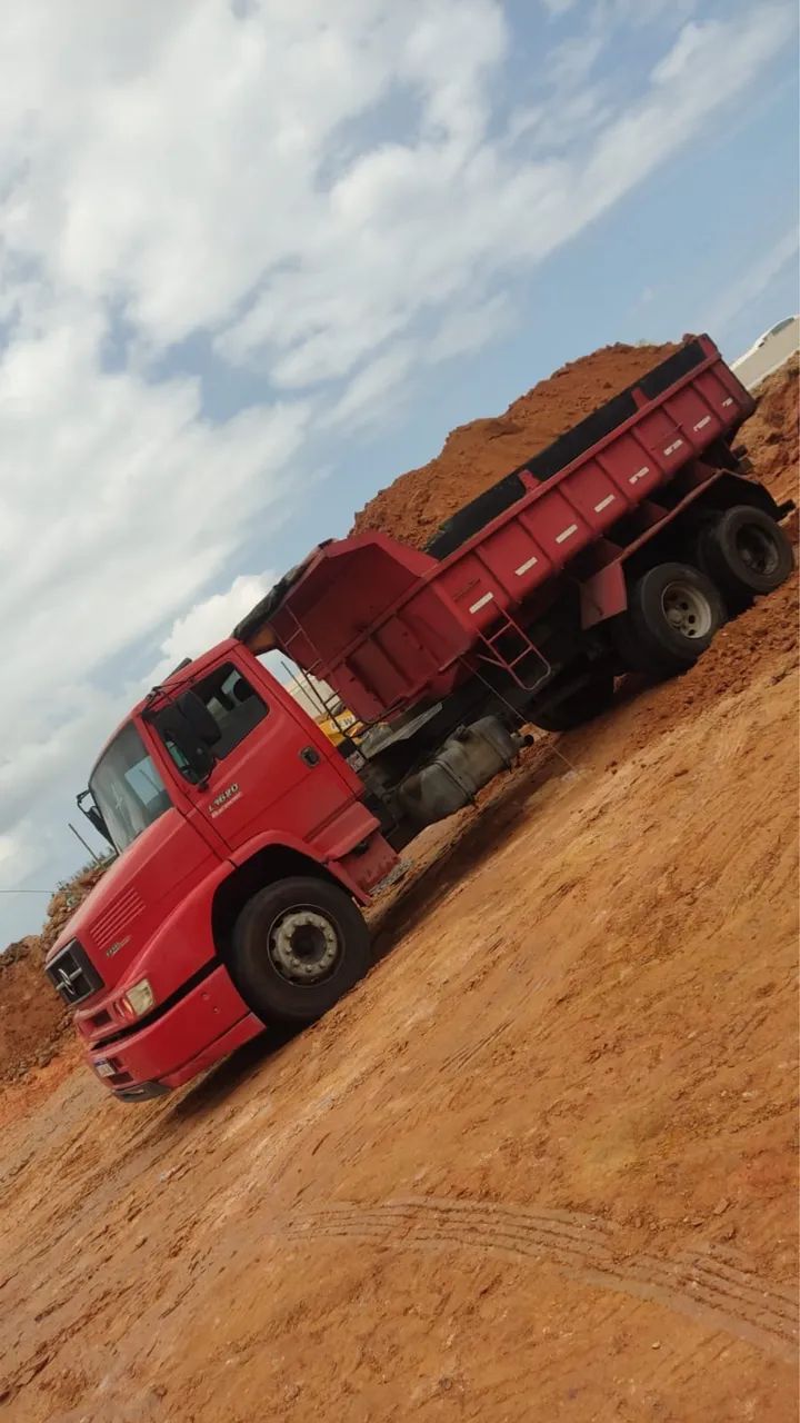 Locação e serviços de máquinas e caçamba  - Foto 3