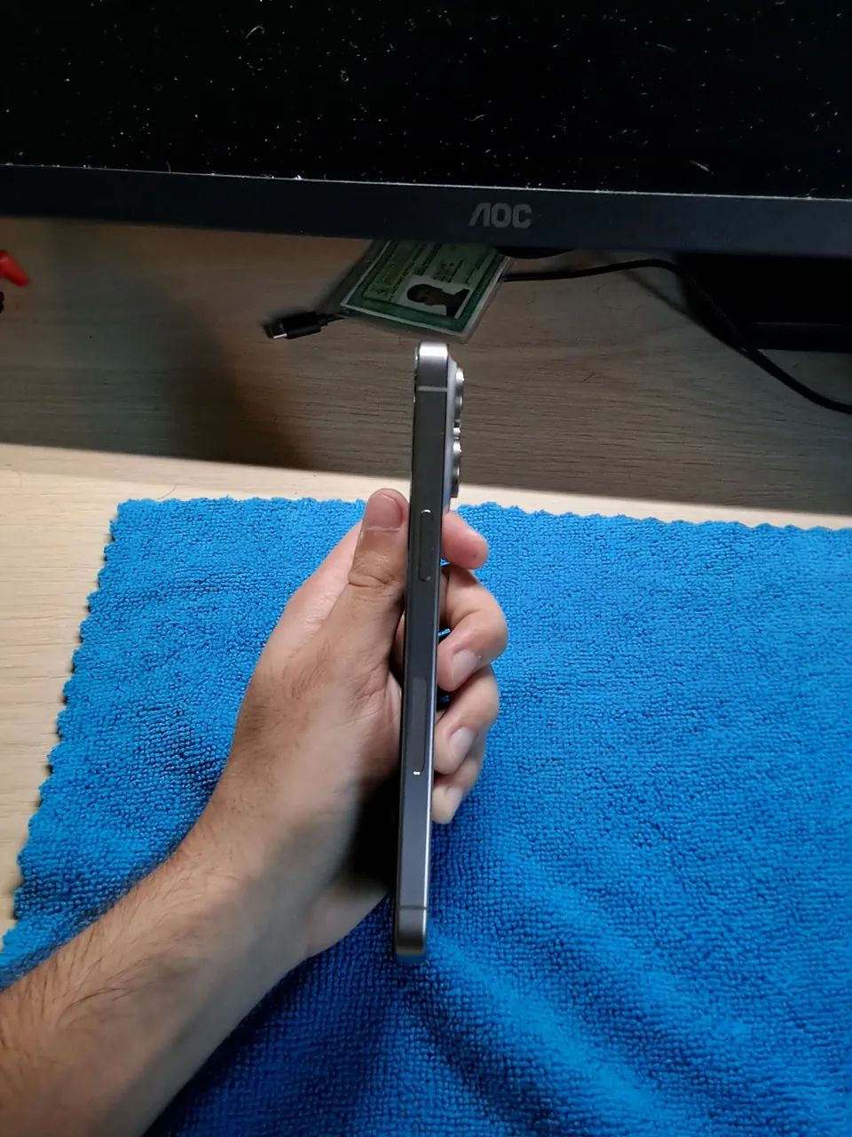 iPhone 15 Pro Max - Foto 3