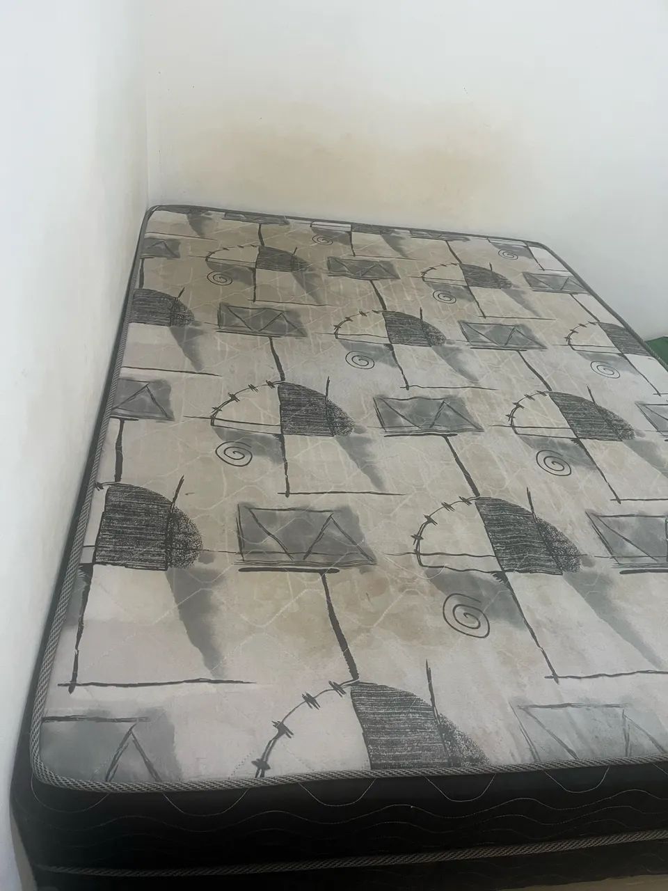 Cama para vender logo  - Foto 2