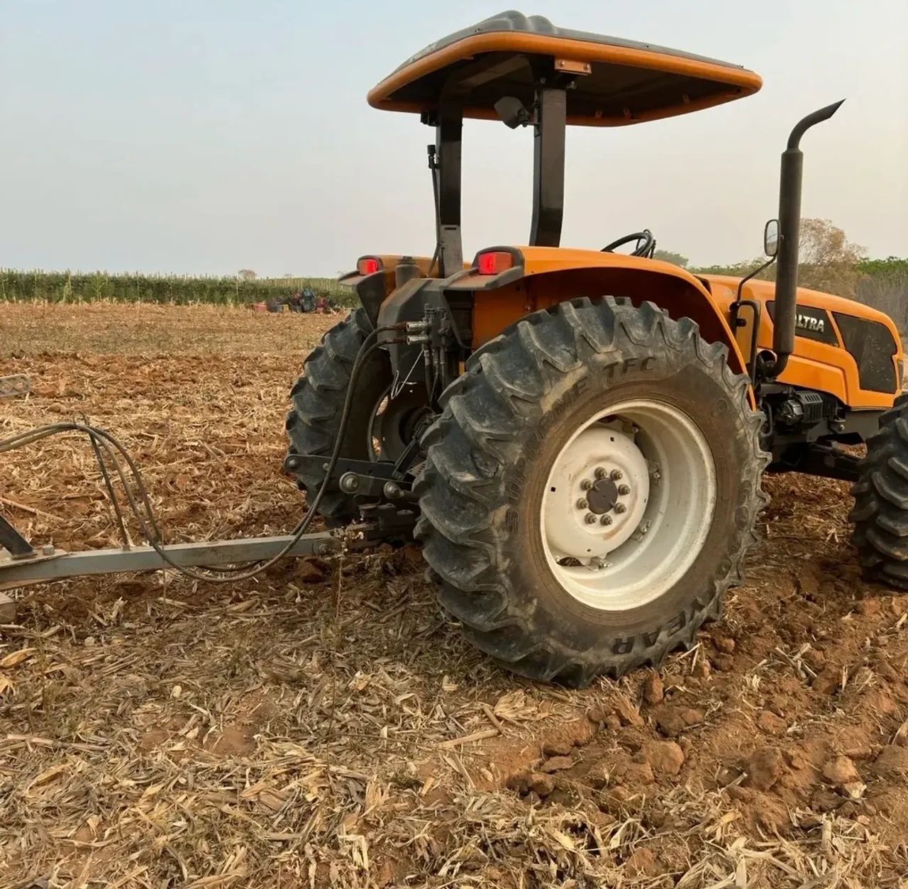 TRATOR AGRÍCOLA  - Foto 3
