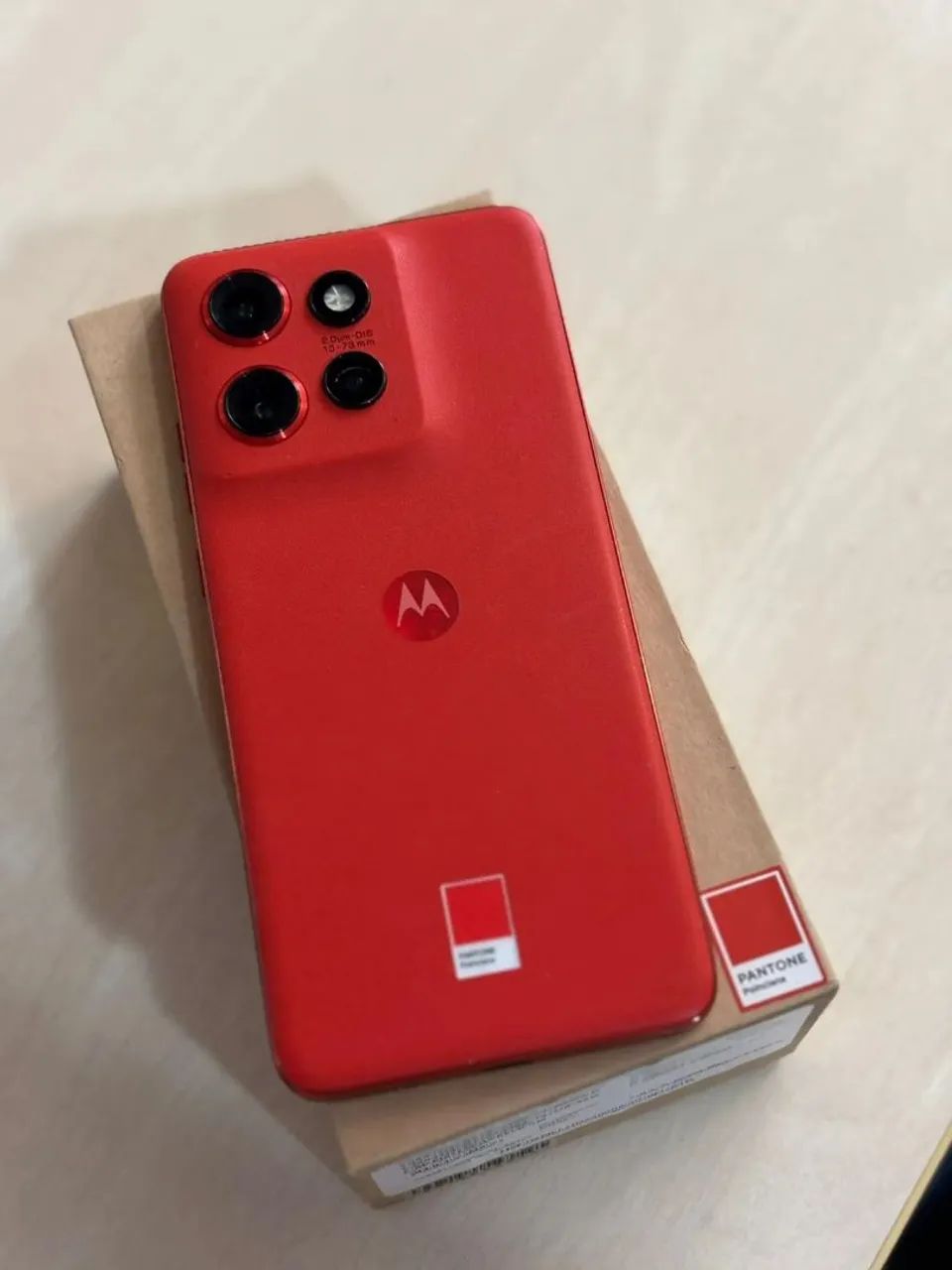 Celular Edge 50 Neo  - Foto 2