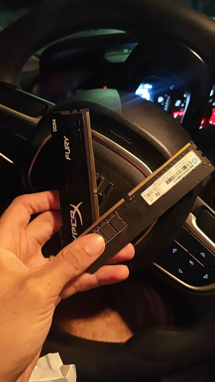 16GB DDR4 