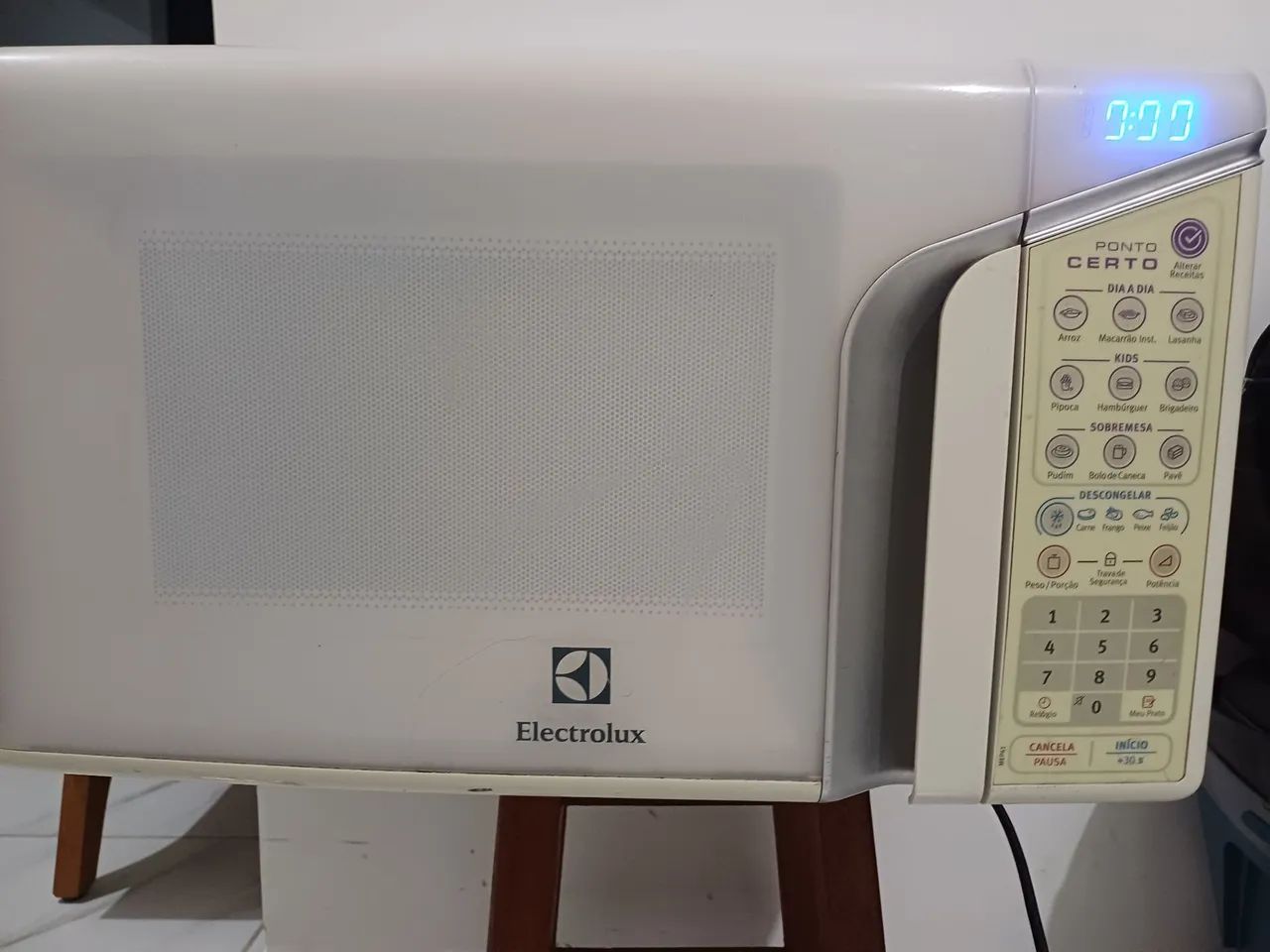 Micro-ondas 31 litros 