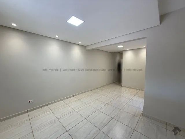 Sobrado próximo a UCDB com vaga para 02 carros, 4 quartos - Foto 3
