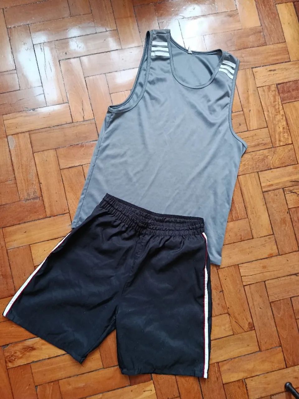 Conjunto de regata cinza e short preto M - Foto 2