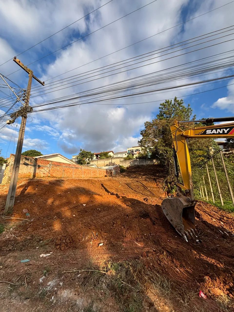 Terraplanagem e limpeza de terreno - Foto 2