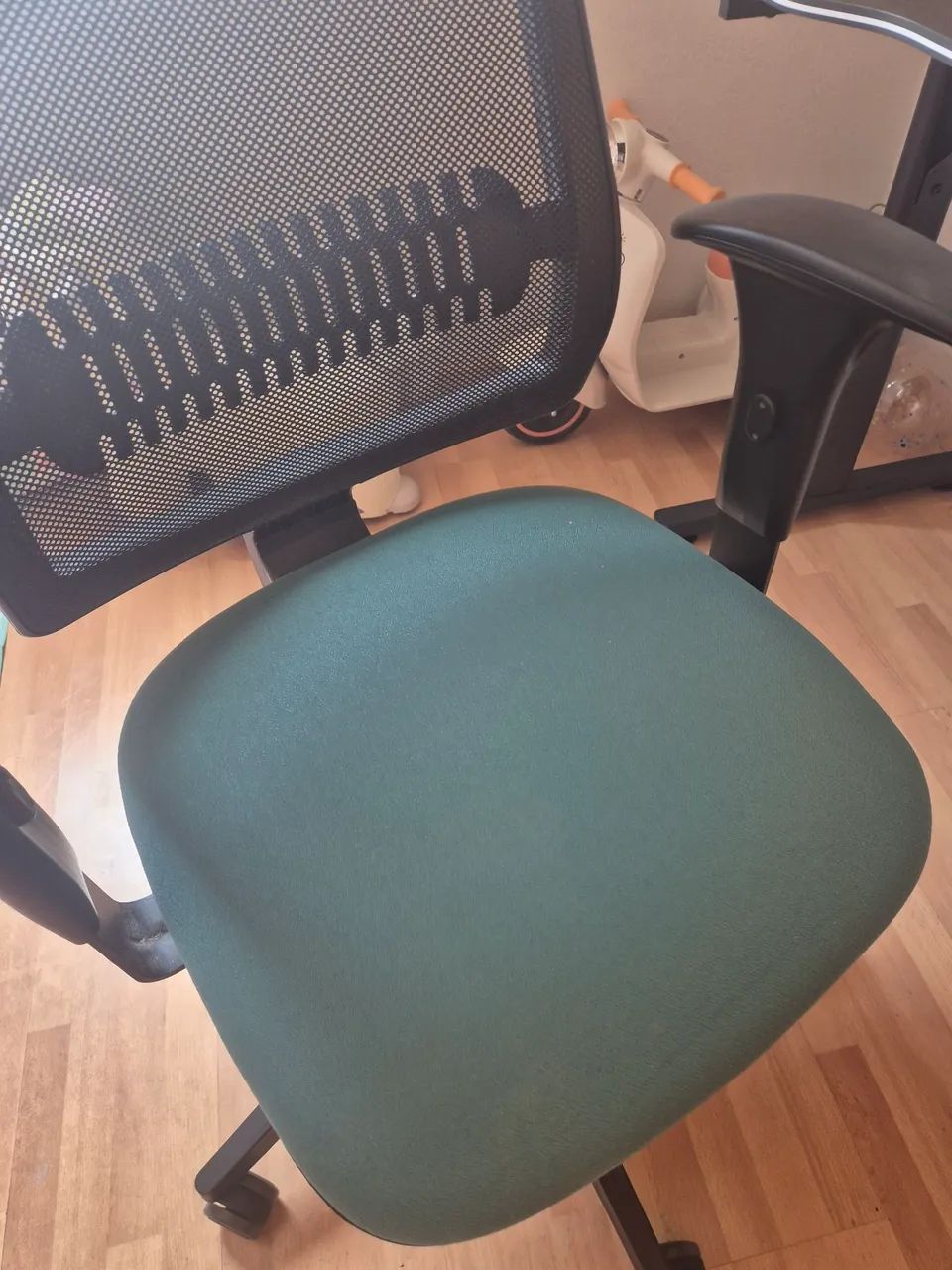 Cadeira Escritório Flexform! Muito boa!! - Foto 2