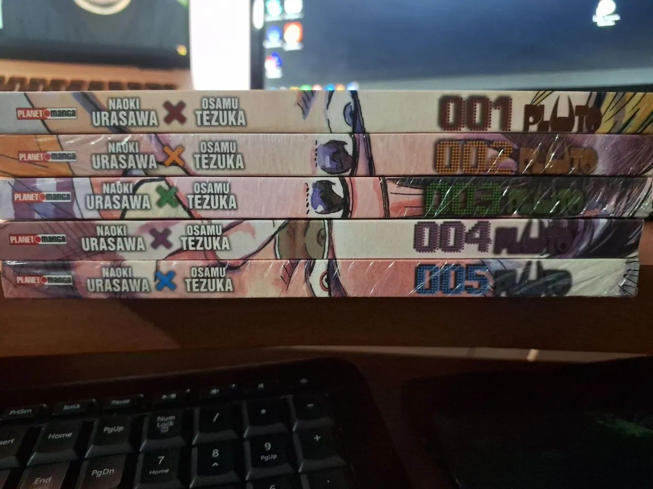 Mangás diversos - Foto 2
