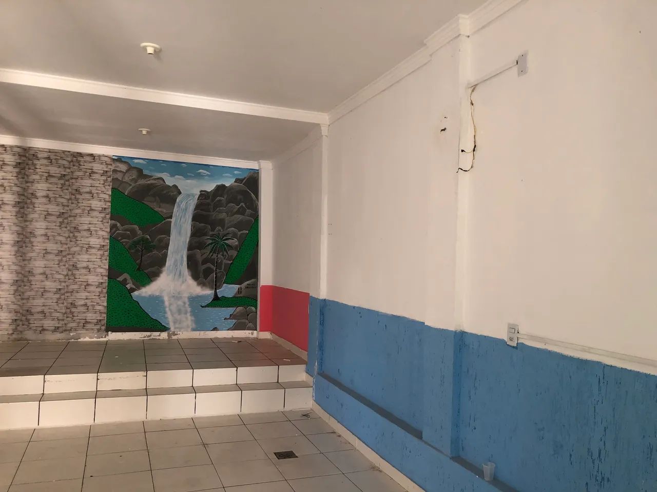 Salão 95m² para Igreja ou Comércio - 2 Banheiros - Cobilândia - Foto 5