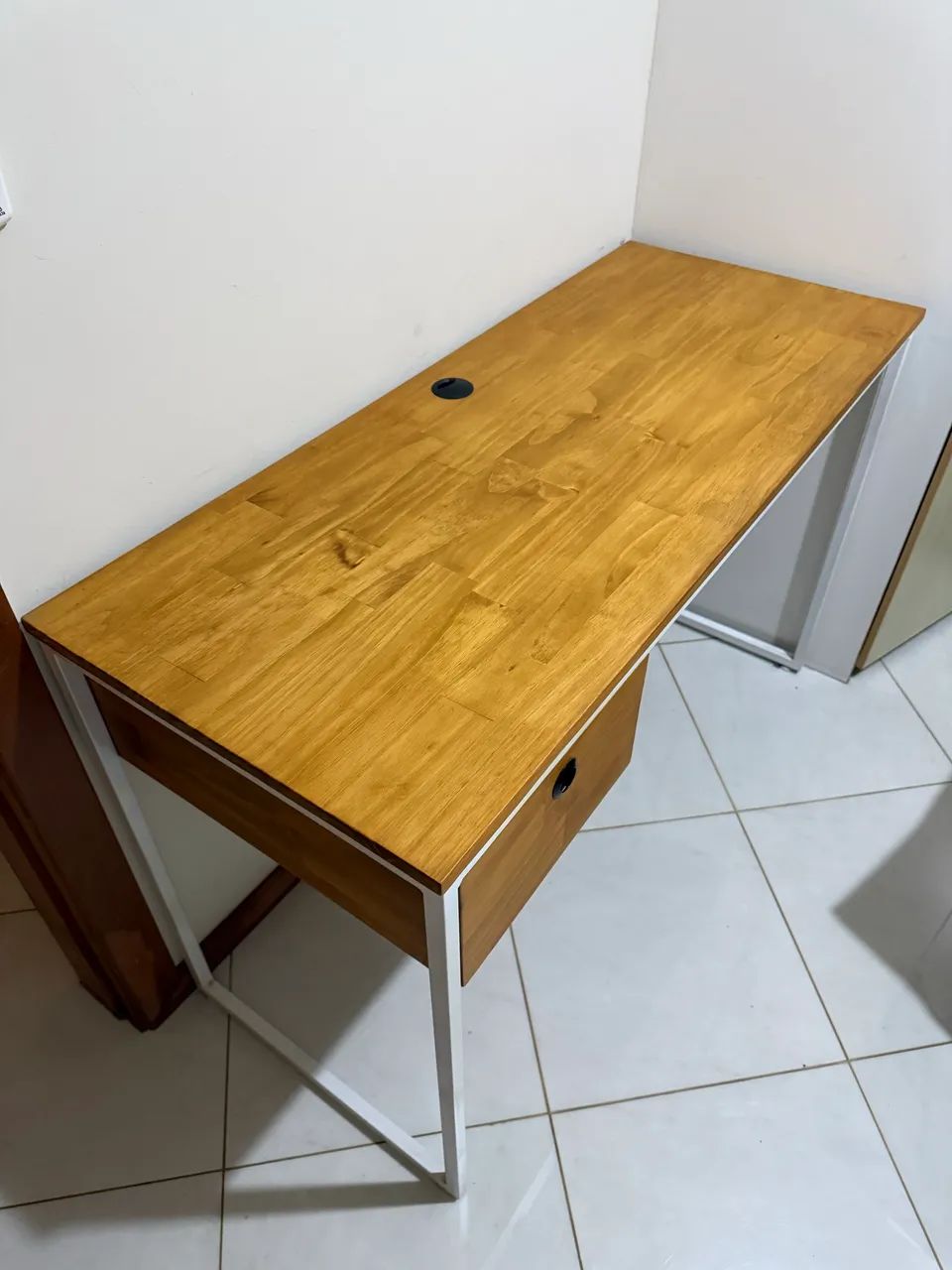 Mesa de trabalho/estudo  - Foto 2