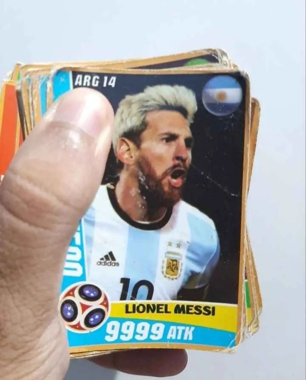 Vende-se 276 cartas da copa do mundo 2018 - Foto 3