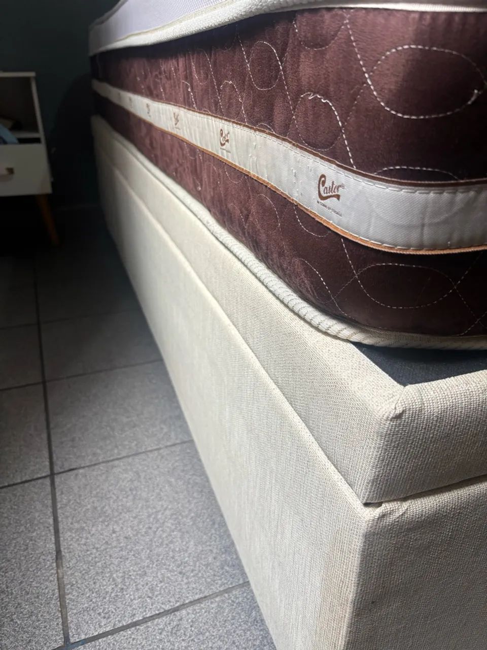 Cama box baú + colchão 