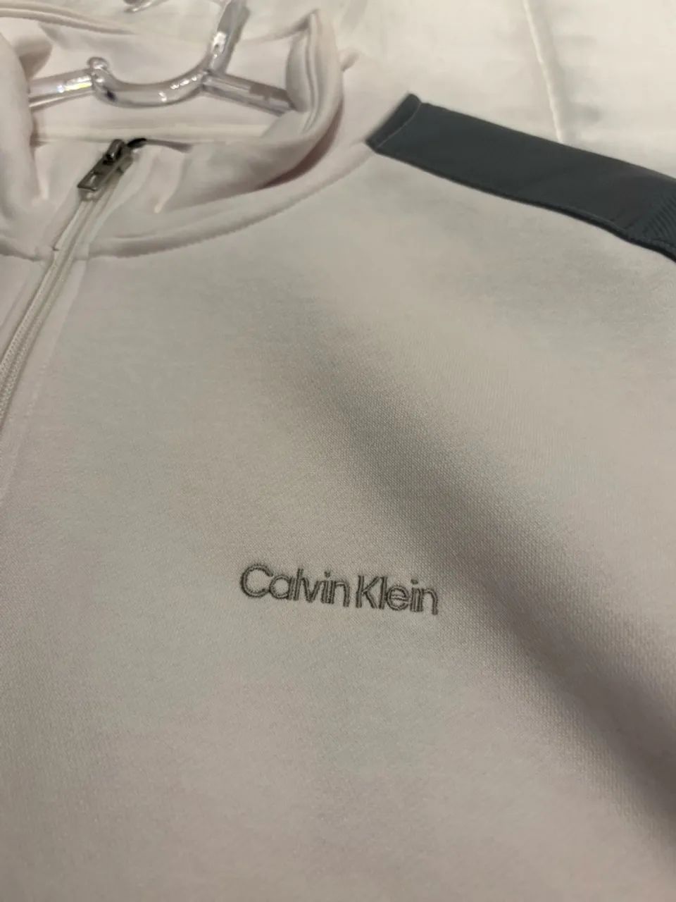 Blusa Moletom Calvin Klein Tam M NOVA - Foto 2