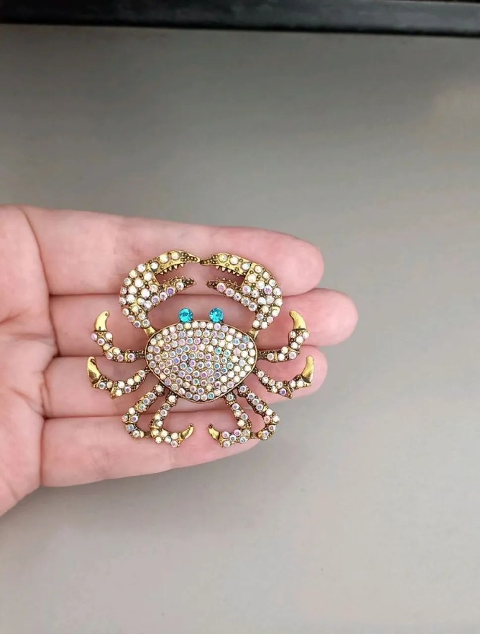 Broche de Caranguejo com Strass (novo) - Foto 2