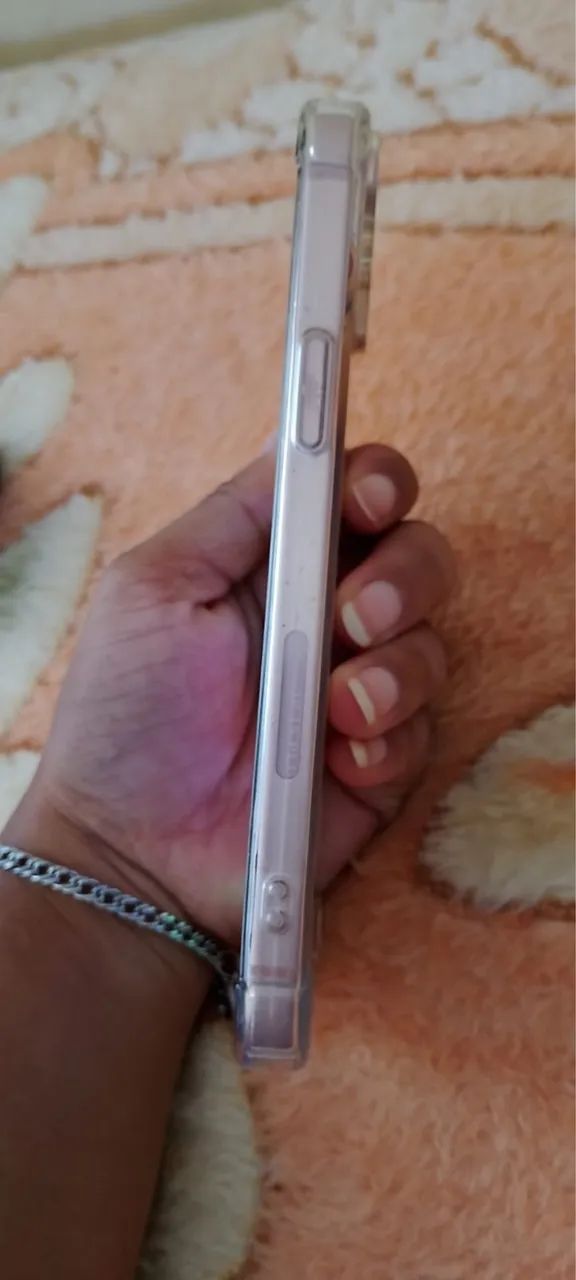 Vendo ou troco iPhone 15 plus 