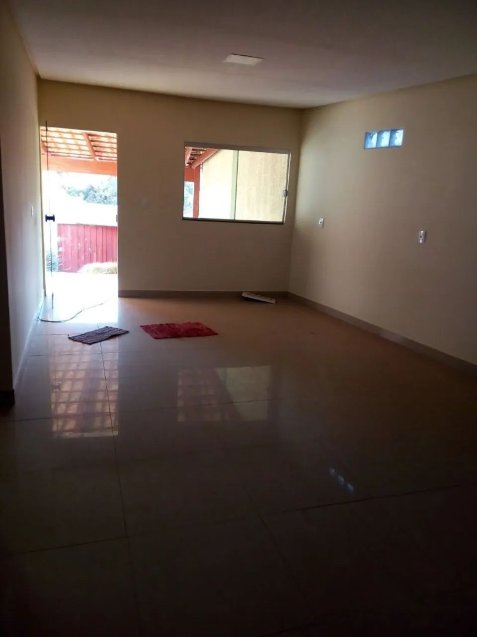 Casa 2 quartos para alugar - Foto 2
