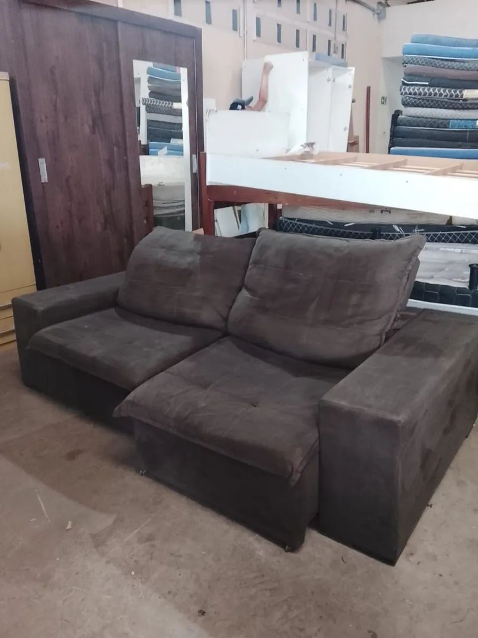 Sofá retrátil USADO ENTREGA dentro de Uberlândia MG  - Foto 4