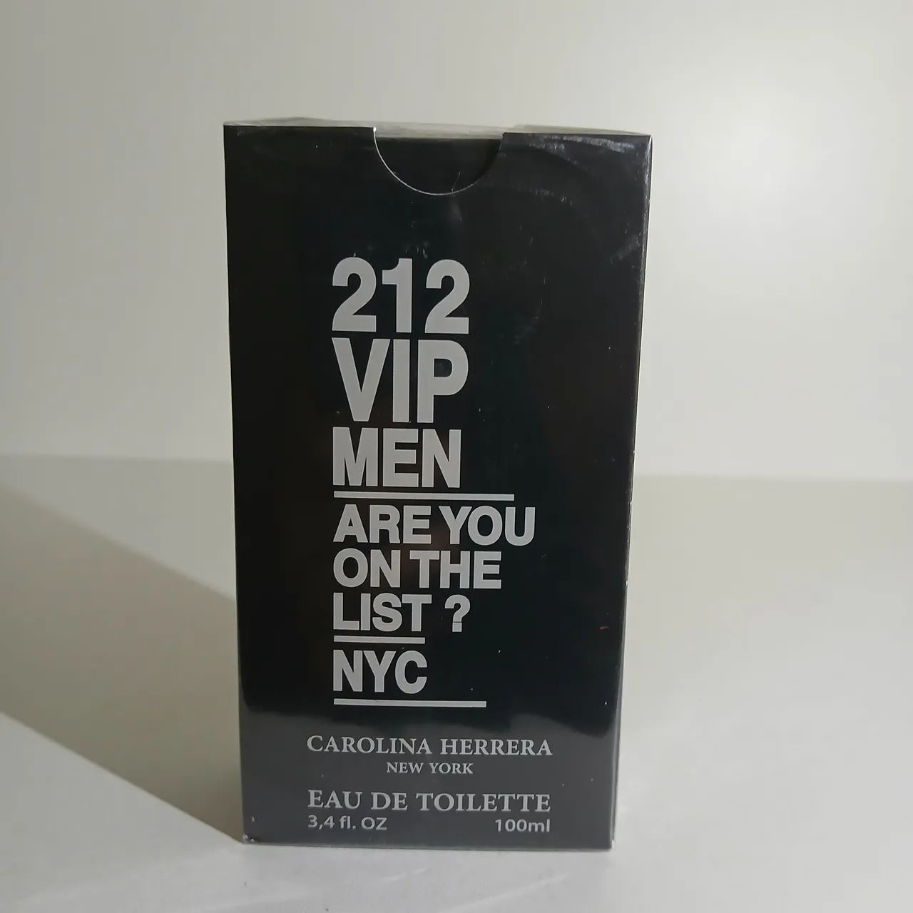 Perfume 212 vip men Importado 100ml (entrega grátis) 