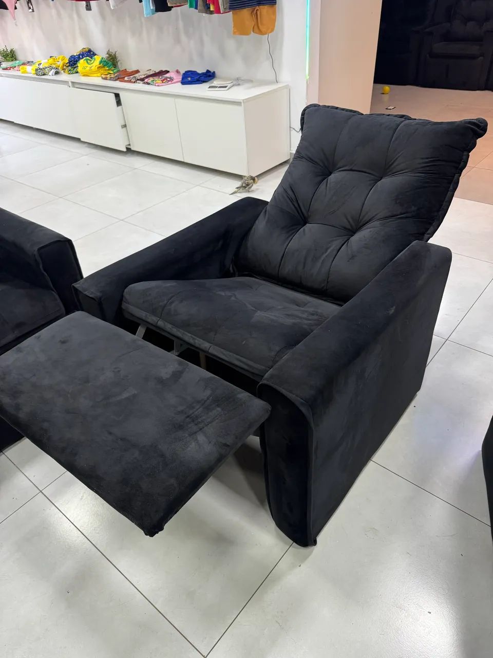 POLTRONAS RECLINÁVEIS VELUDO 