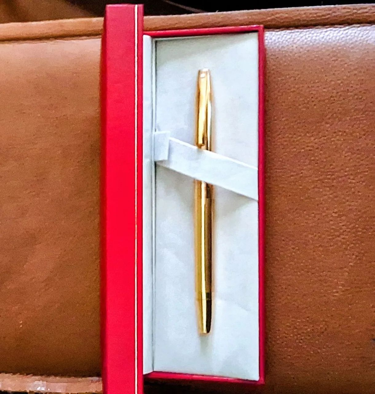 Caneta tinteiro Sheaffer 18k FLH