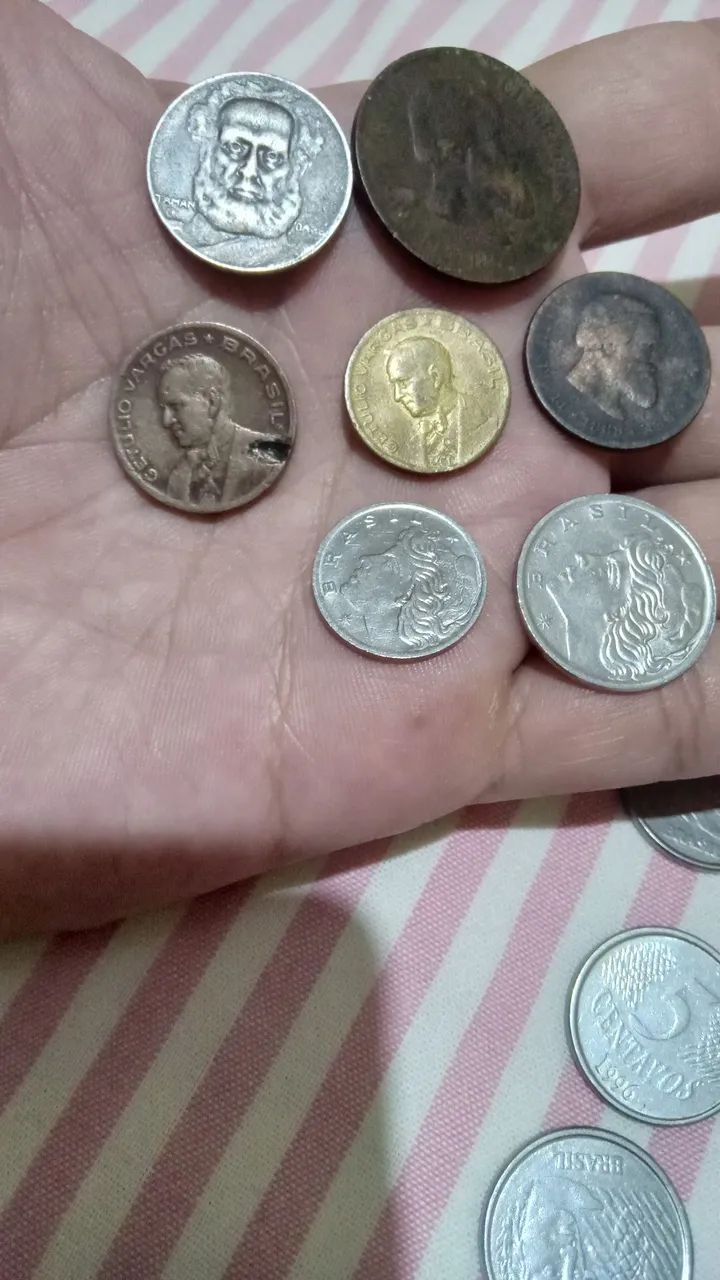 Conjunto de moedas antigas  - Foto 5